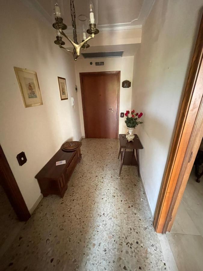 Apartmán Gramsci First Modena Exteriér fotografie