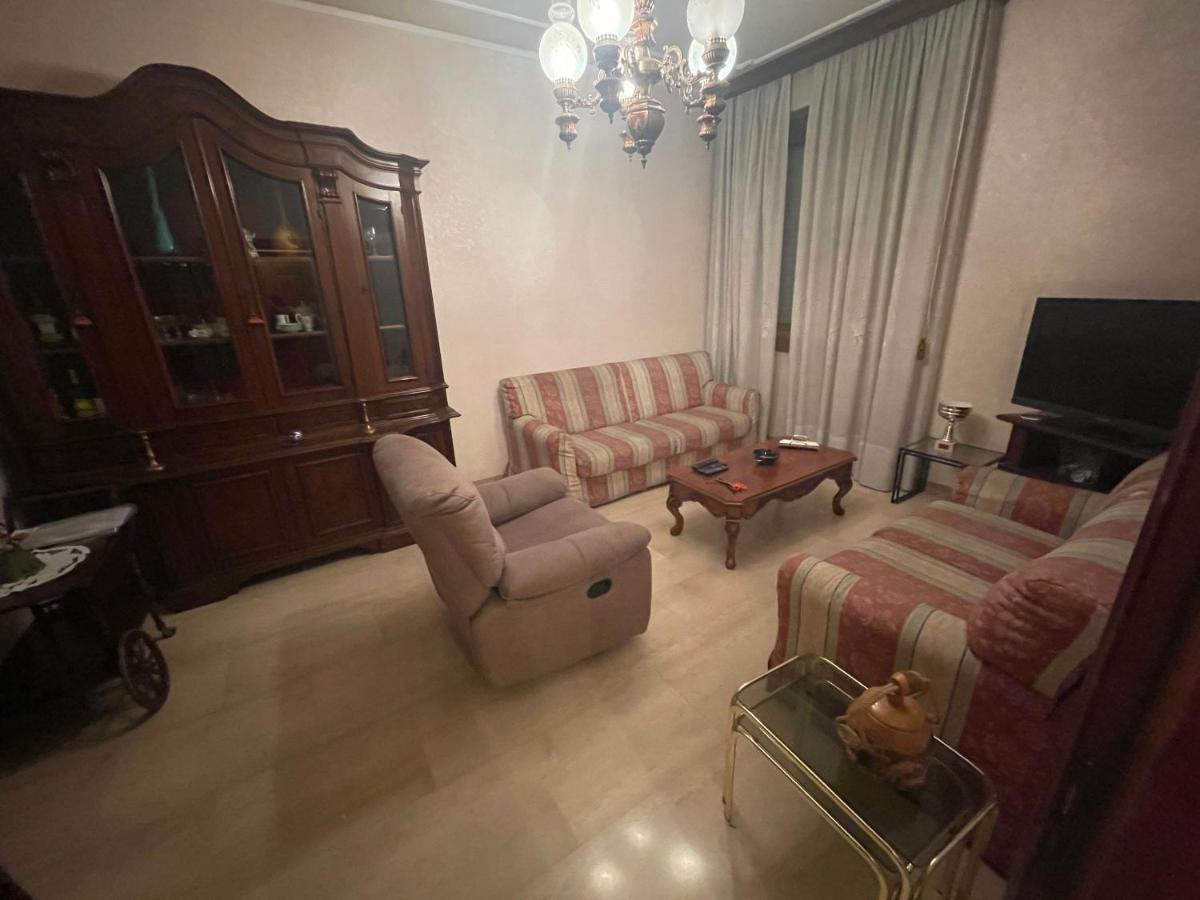 Apartmán Gramsci First Modena Exteriér fotografie